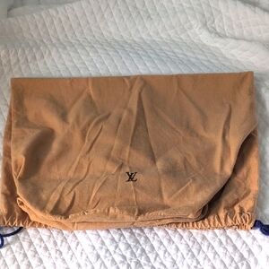 Louis‎ Vuitton Tan Dust Cover